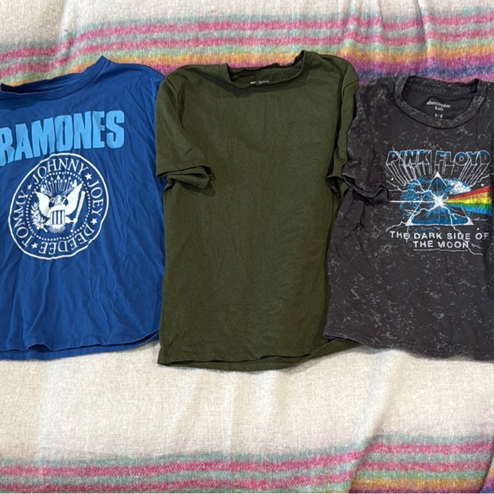 GAP/Zella/Abercrombie lot of Short Sleeve Tees